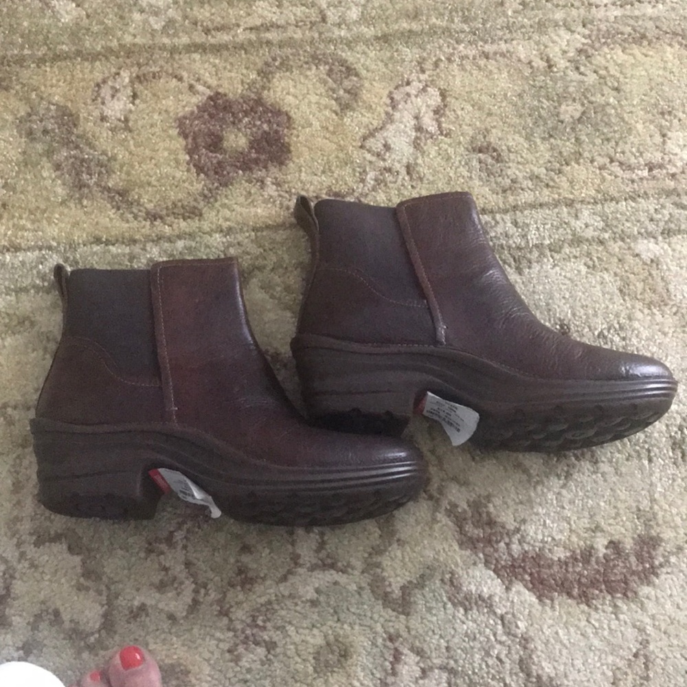 Brown bionico boots from Nordstrom Rack